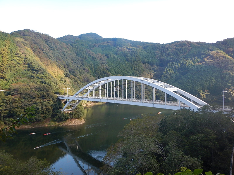 鹿野川湖大橋耐震補強